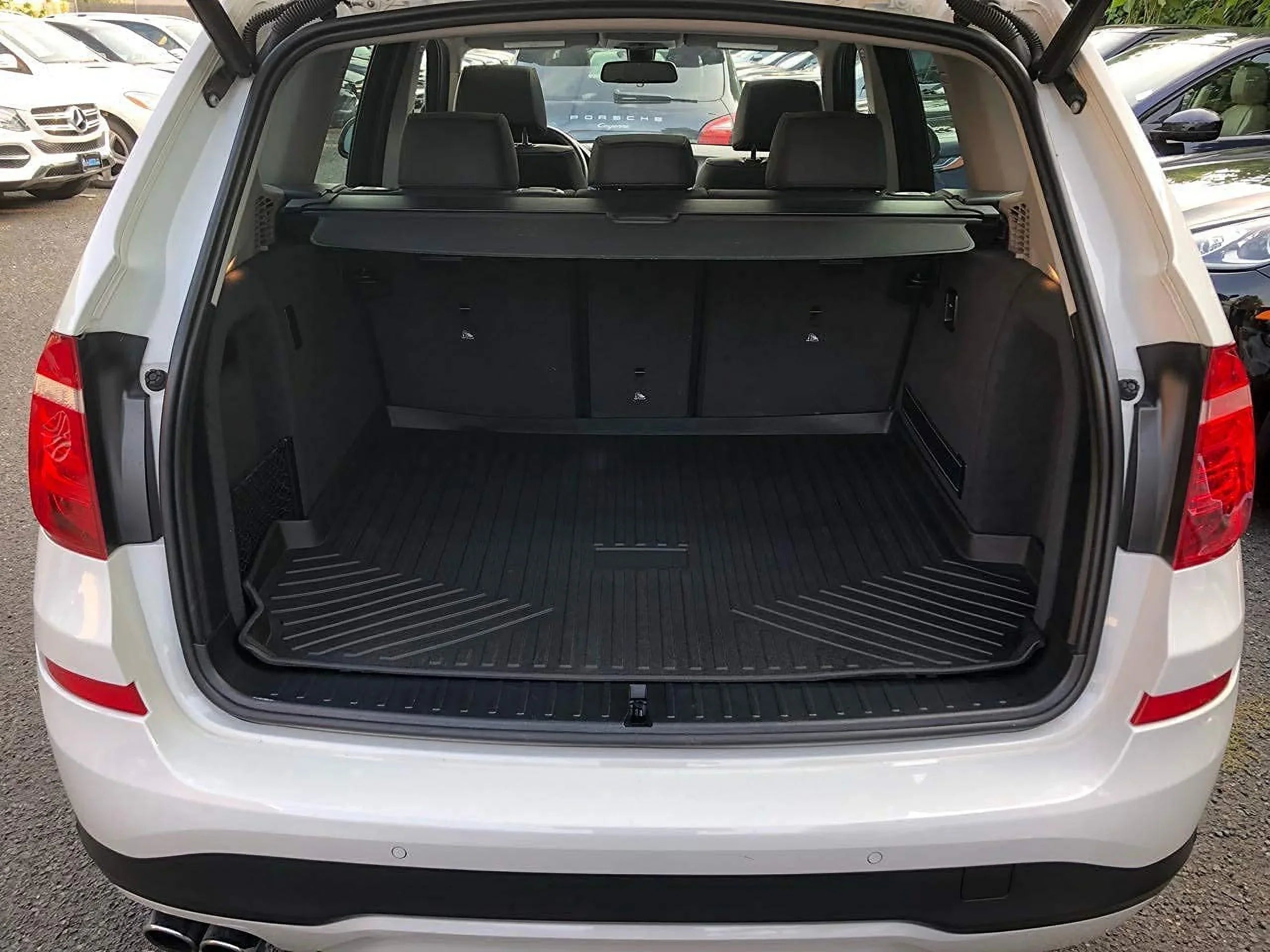 EACCESSORIES EA Cargo Liner â Trunk Mat for BMW X3 2011-2017 â Weather-Resistant Trunk Mats for Cars with Raised Lip â Non-Slip Car Trunk Mat Rubber â Easy to Install â Laser Pre-Cut Design