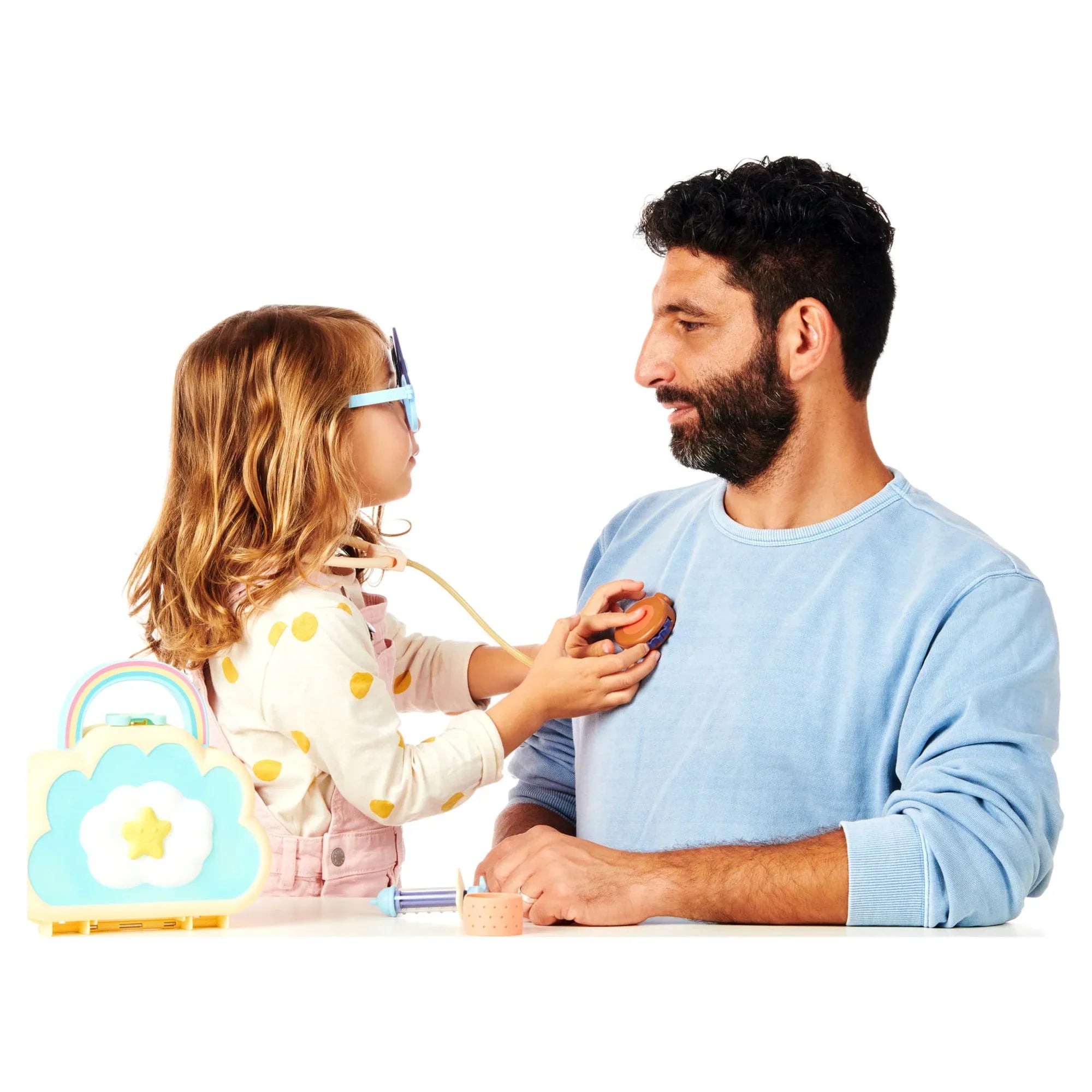 Bluey Cloud Bag Doctor's Set, Doctor Check Up Set, Toy Doctor's Playset with 7 Play Pieces, Stethoscope, Syringe, toy Bandage, Stickers, and more , Preschool, Toys for Kids, Ages 3+ - Exclusive Design