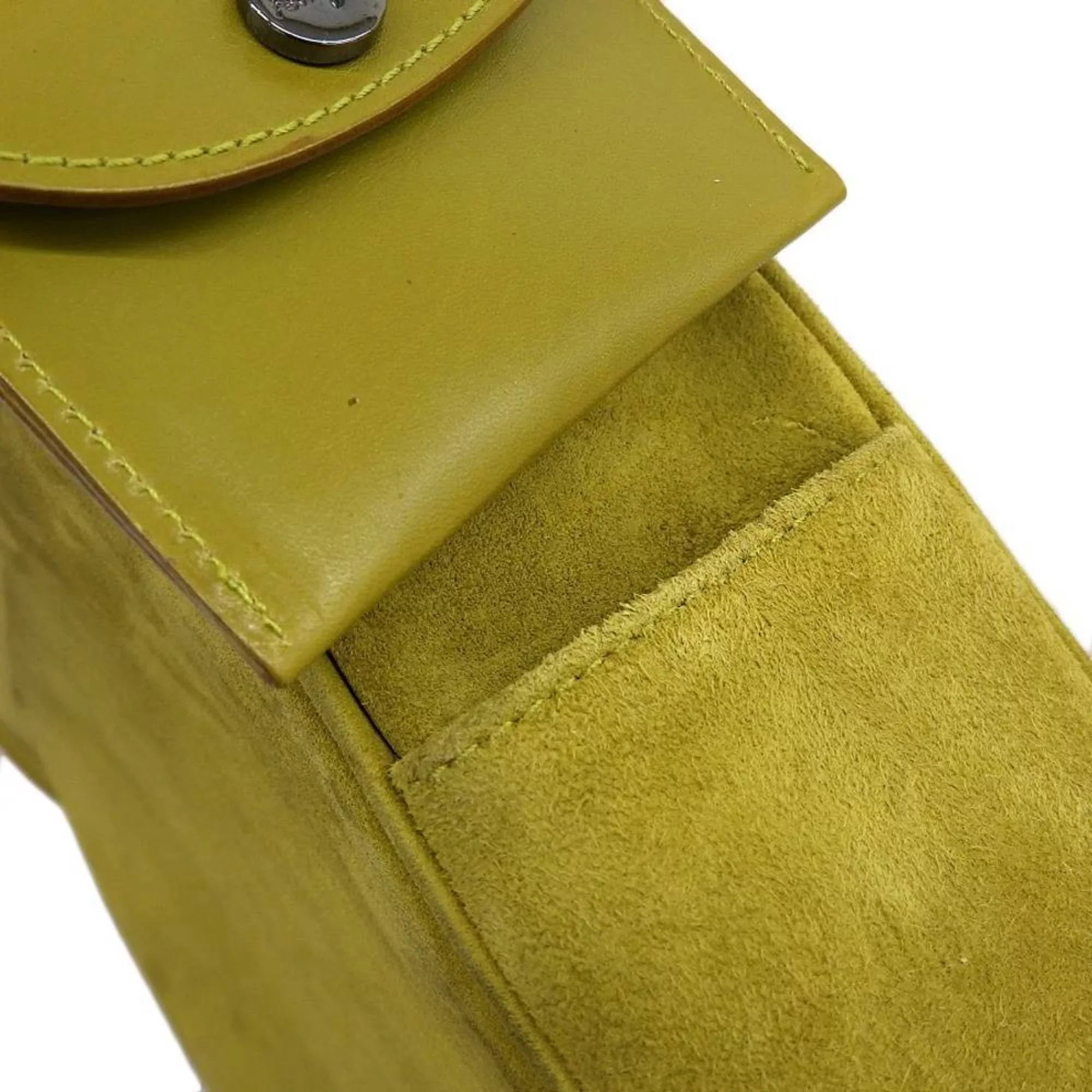 Stylish Pre-Owned Salvatore Ferragamo SALVATORE FERRAGAMO Gancini One Shoulder Bag Suede Green BC217651 (Good)