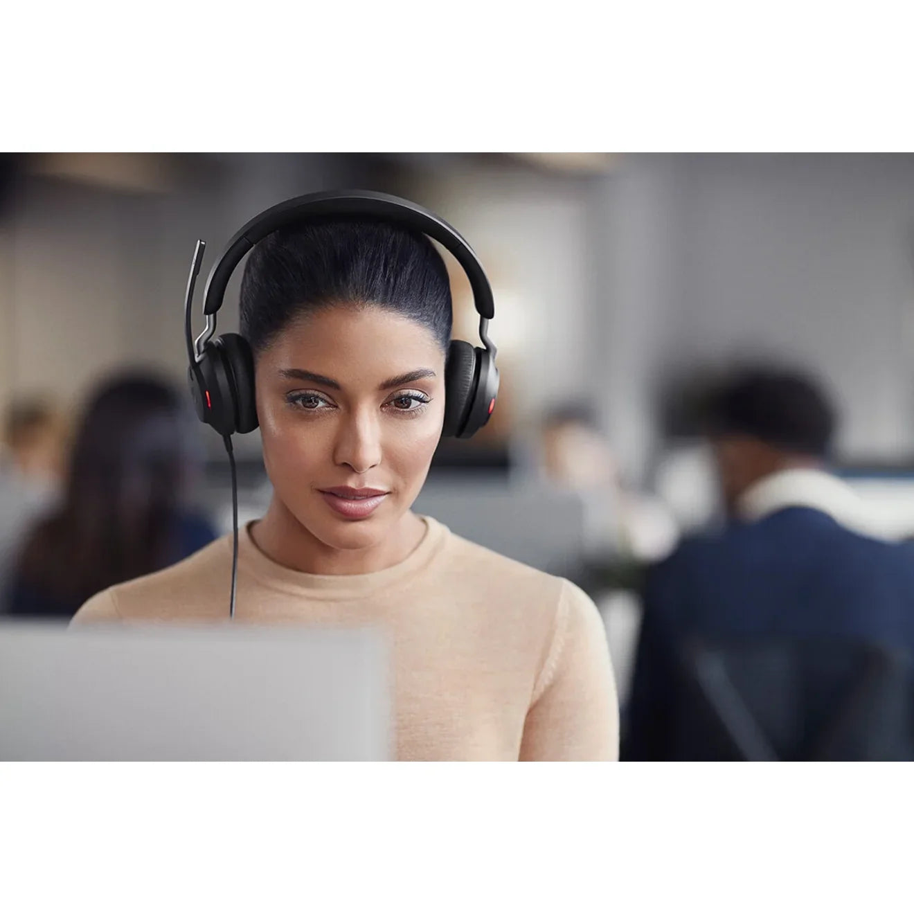 Jabra Evolve2 40 Headset - Exclusive Design
