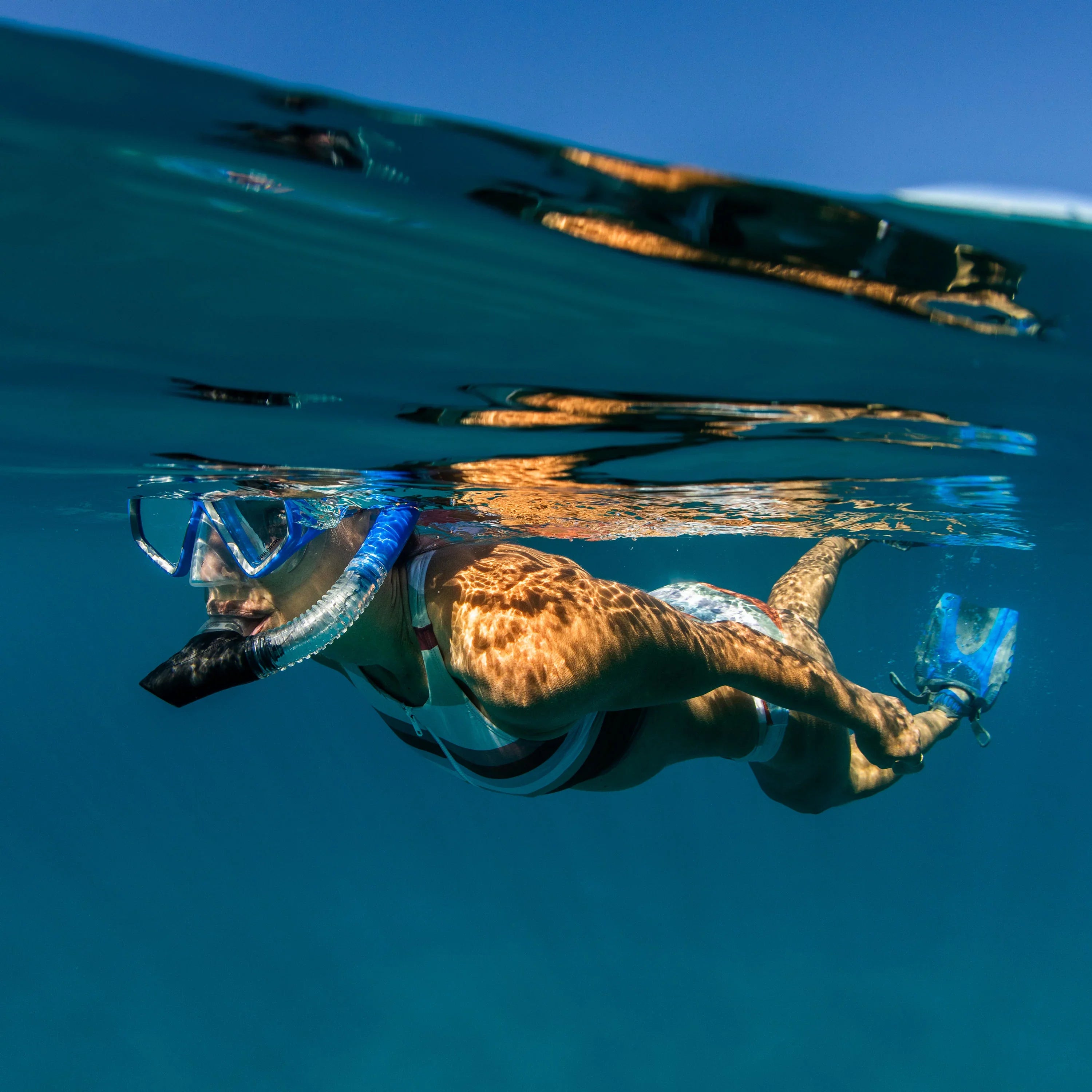 U.S. Divers Pakala Explore Series Snorkel Set for Adults Large/Extra Large, Dual-composite fin blade for excellent snap, power and styling, comfortable Mask - Exclusive Design