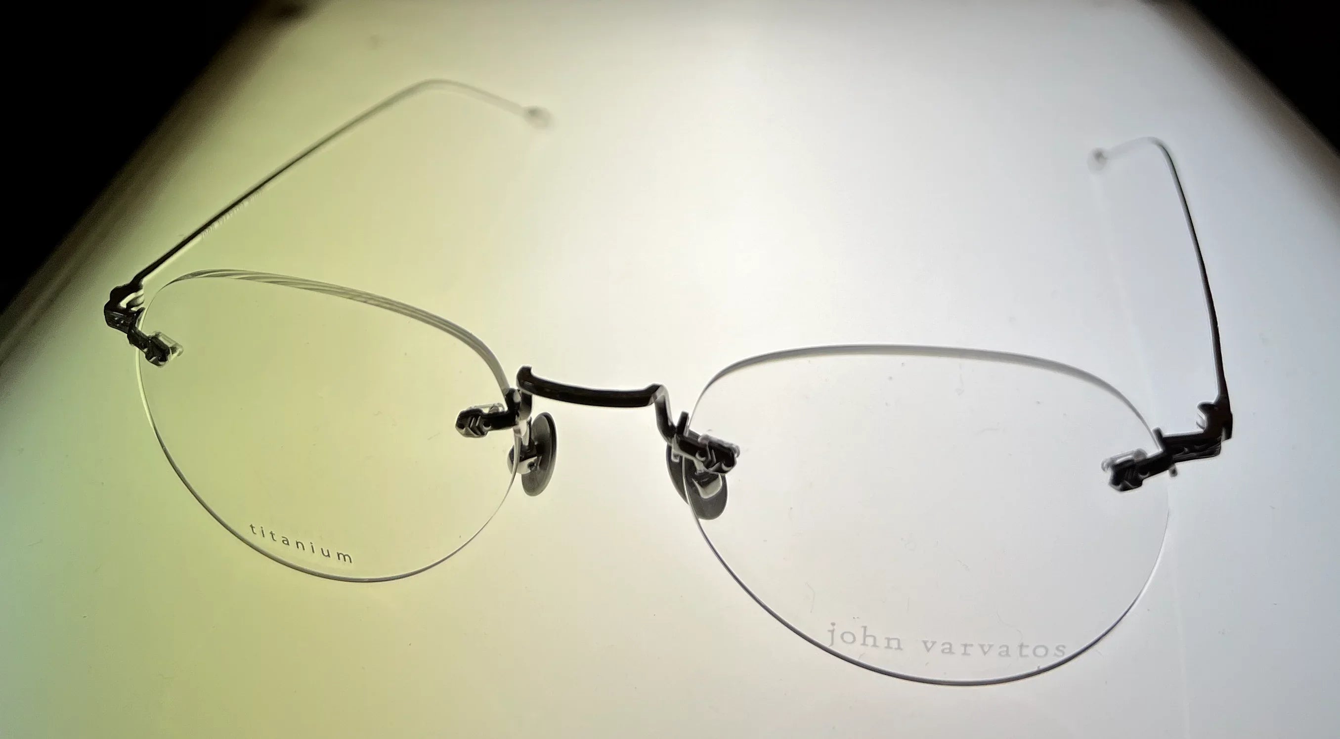 Stylish John Varvatos Rimless Round Mens Silver Metal Eyewear Frame V170. 53mm