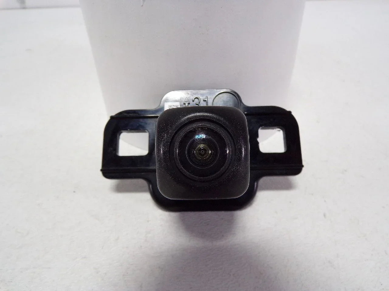 Stylish Pre-Owned 19-22 Toyota Rav4 Rear View Backup Camera OEM LKQ (Good)