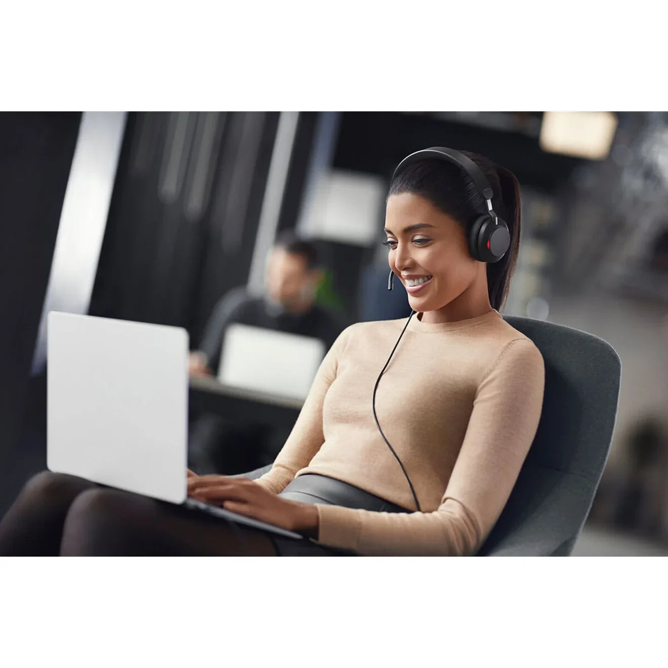 Jabra Evolve2 40 Headset - Exclusive Design