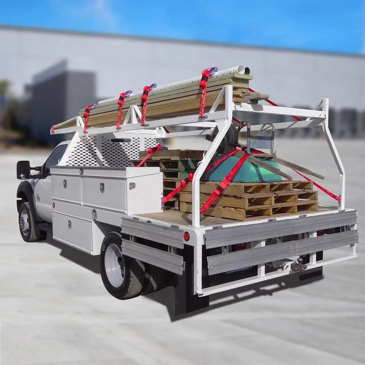 Trailers Equipment