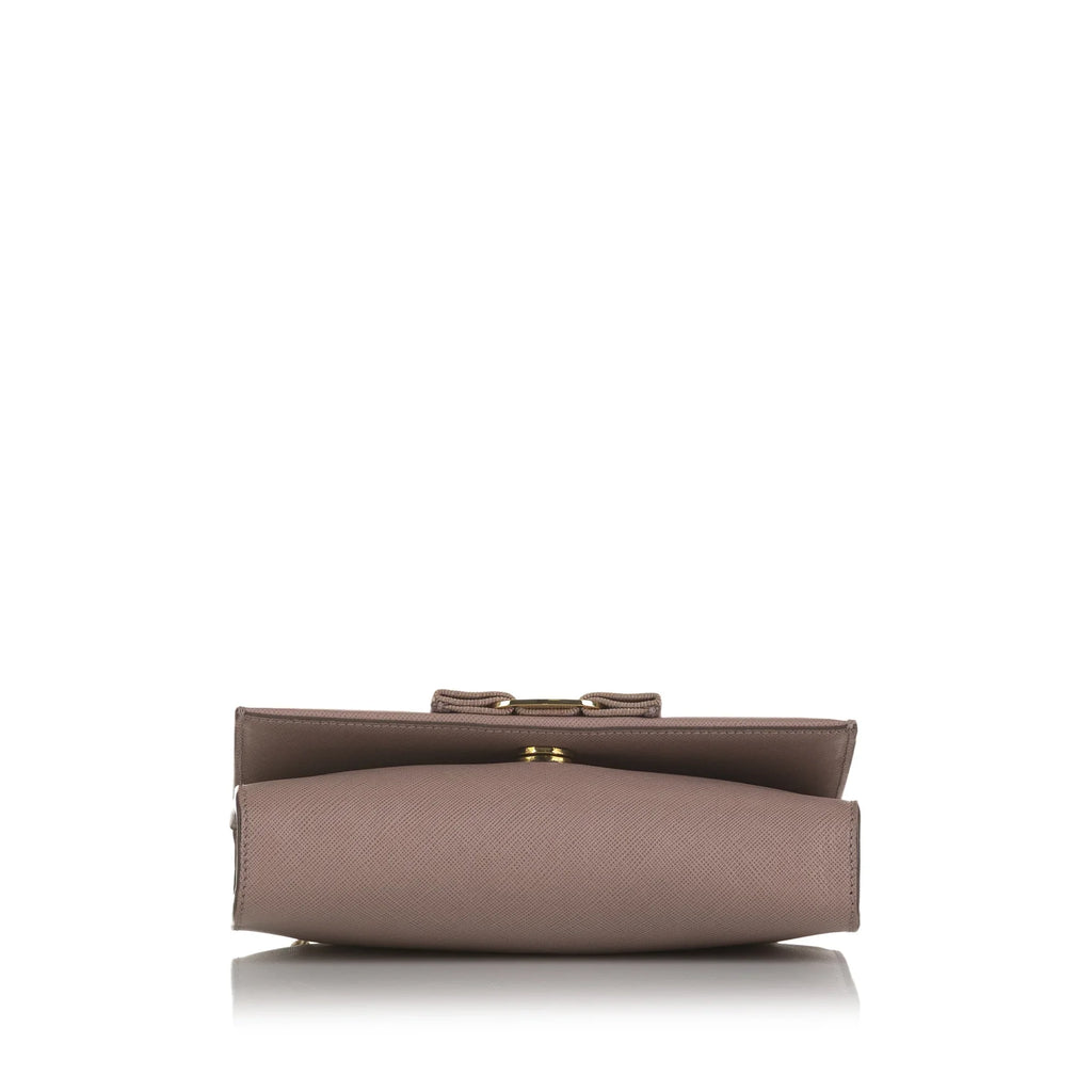 Pre-Owned Authenticated Ferragamo Small Vara Ginny Crossbody Calf Leather Pink Crossbody Bag Unisex (Good) - Exclusive Design