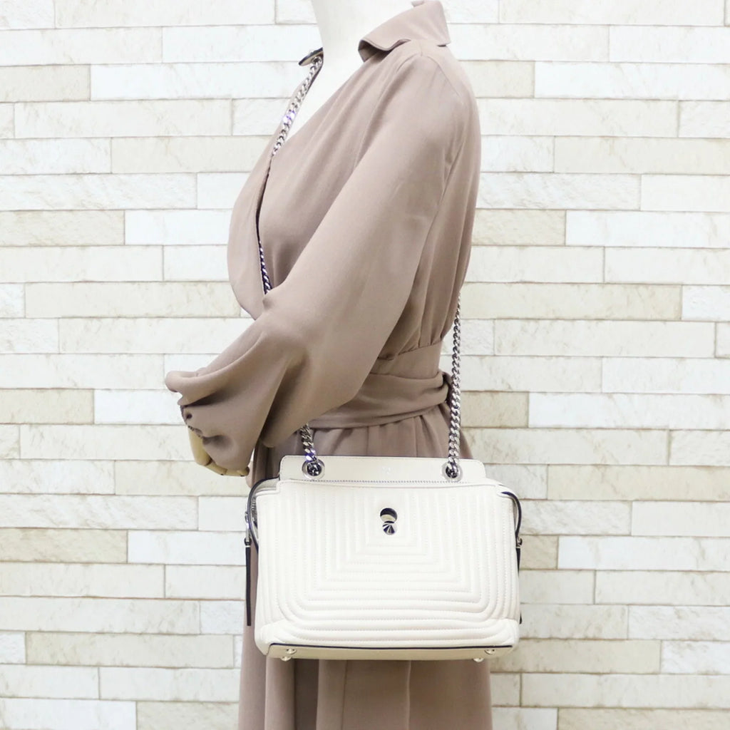 Pre-Owned FENDI Shoulder Bag Dot Com Ivory White Ladies (Fair) - Exclusive Design