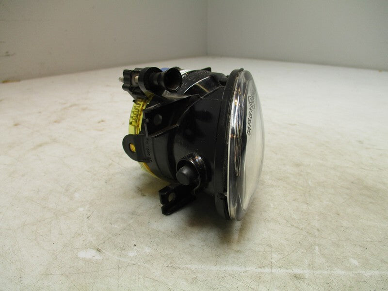 Pre-Owned 2023 Mercedes Sprinter LH Driver Bumper Mounted Fog Lamp OEM (Good)