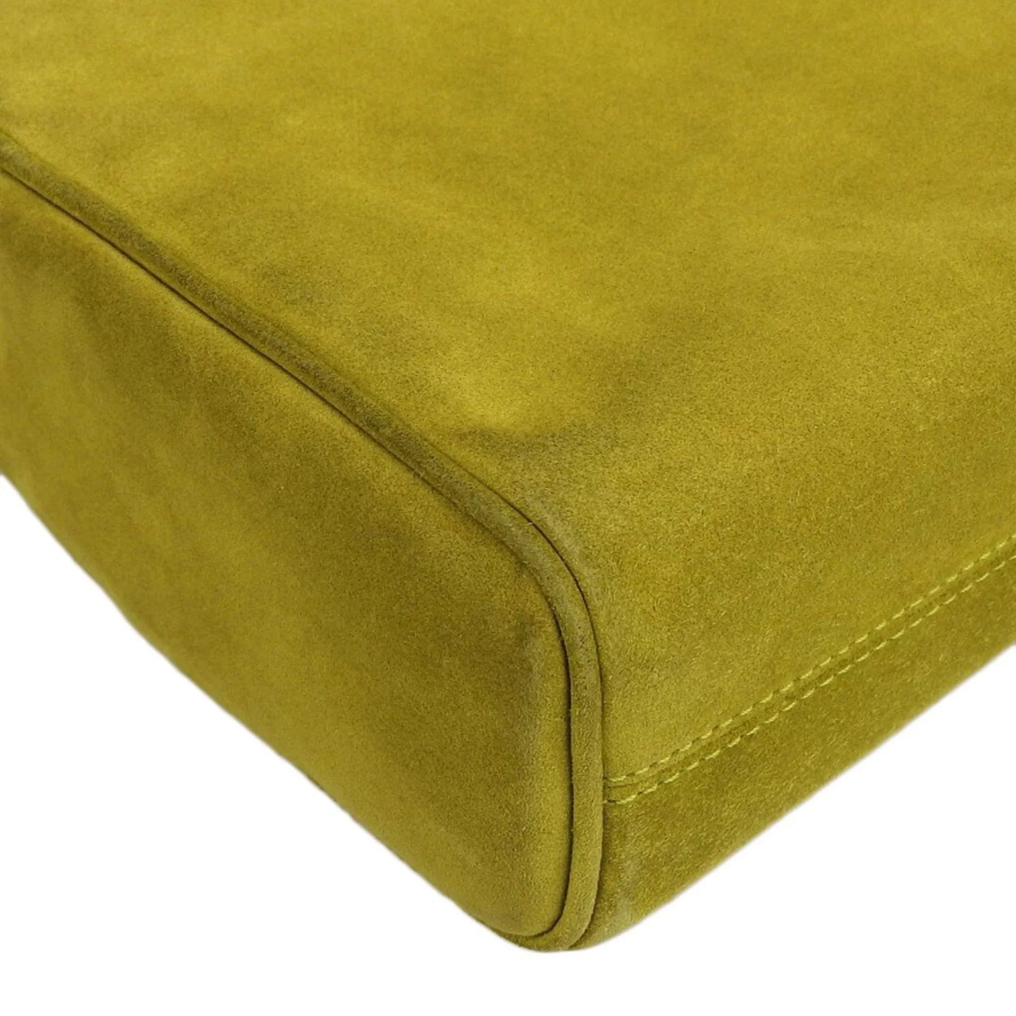 Stylish Pre-Owned Salvatore Ferragamo SALVATORE FERRAGAMO Gancini One Shoulder Bag Suede Green BC217651 (Good)