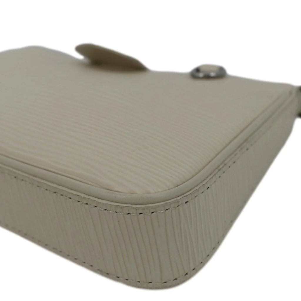 Stylish Pre-owned LOUIS VUITTON Easy Pouch On Strap Epi Leather Shoulder Bag Cream