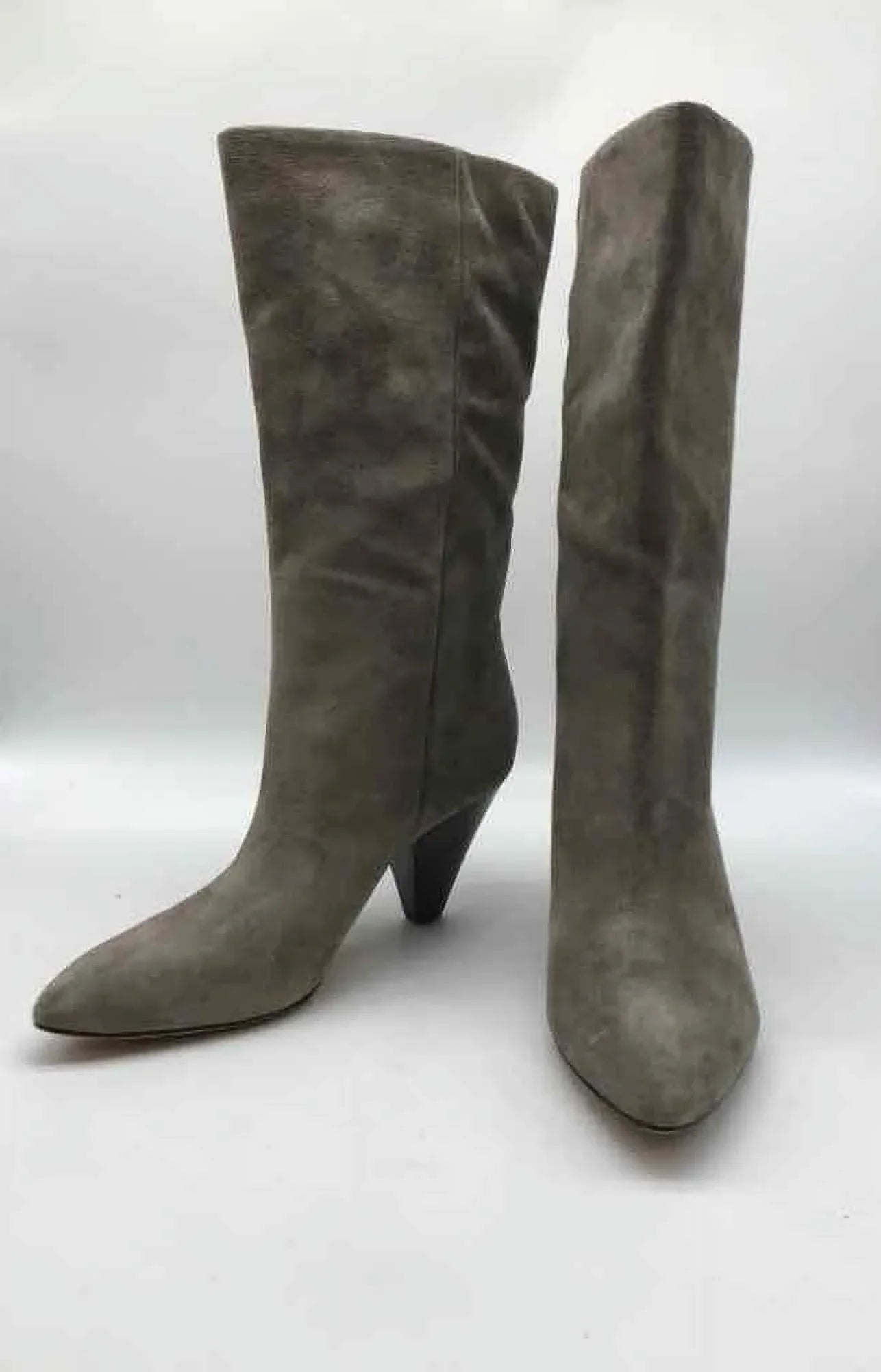 Stylish Pre-Owned Veronica Beard Grey Size 6 Tall Boots
