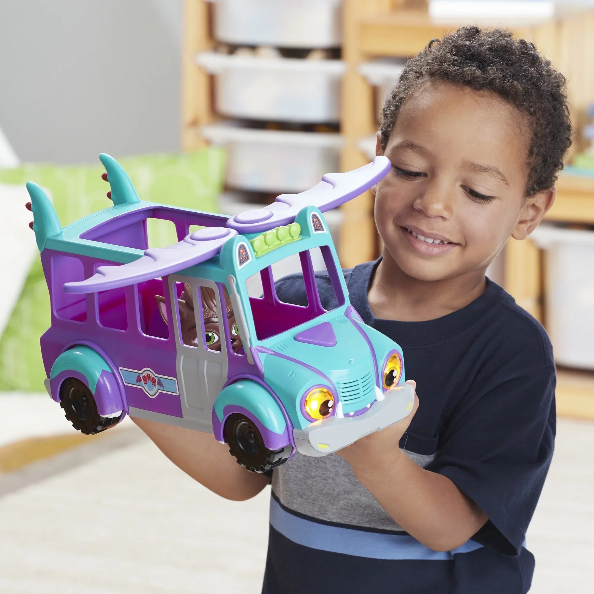 Netflix Super Monsters GrrBus Monster Bus Toy with Lamps, Sounds, and Music Ages 3 and Up