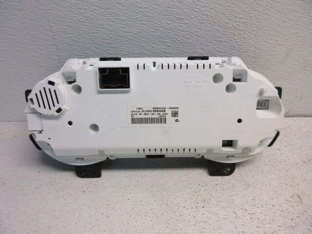 Pre-Owned 2022 Chrysler Pacifica Hybrid Speedometer Speedo 1K Miles OEM LKQ (Good)