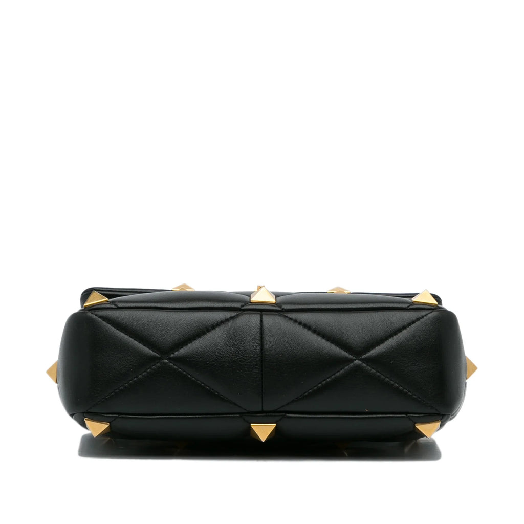 Stylish Pre-Owned Authenticated Valentino Medium Roman Stud Satchel Calf Leather Black Unisex (Good)
