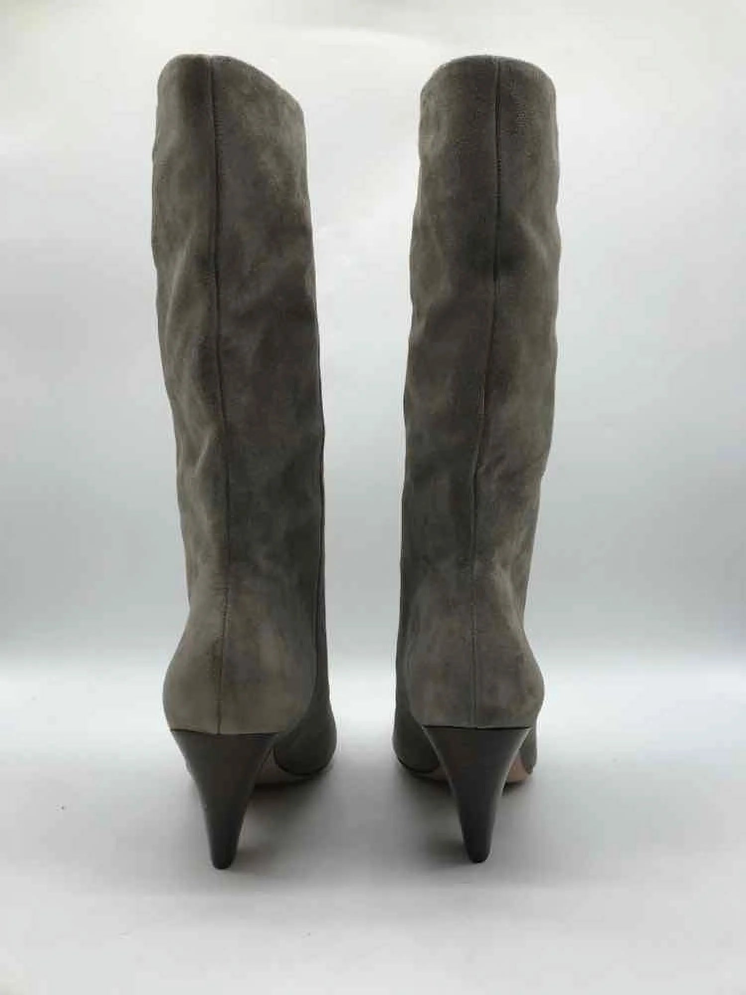 Stylish Pre-Owned Veronica Beard Grey Size 6 Tall Boots