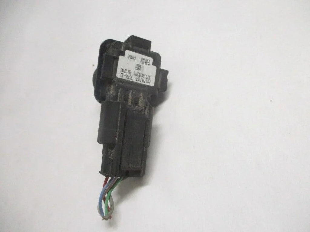 Pre-Owned 15 16 17 18 Ford Edge Back Up Rear View Camera OEM LKQ (Good)